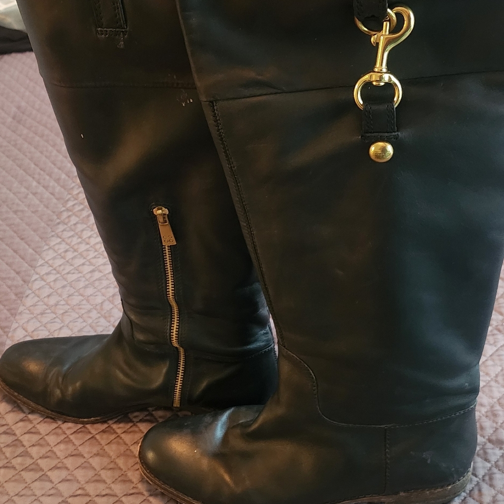 Coach boots